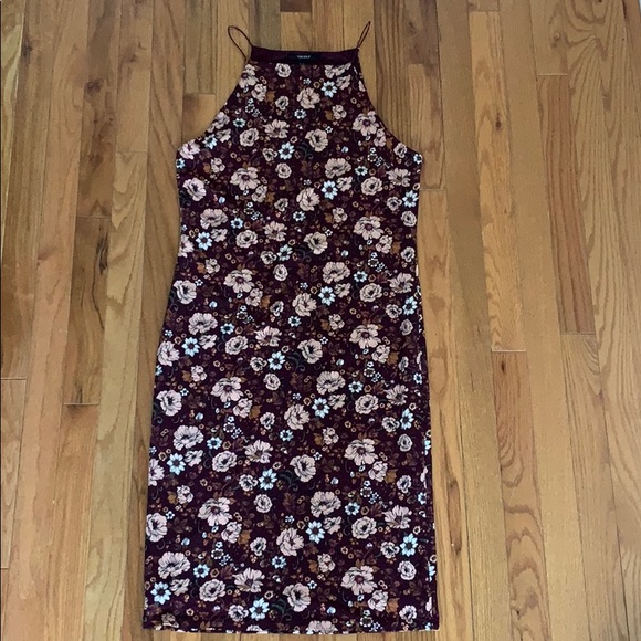 Dark purple floral sleeveless dress! - Picture 1 of 4
